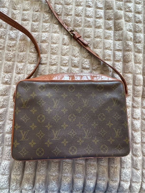 Louis Vuitton Handbags - Louis Vuitton Monogram Sac Bandouliere Shoulder Bag